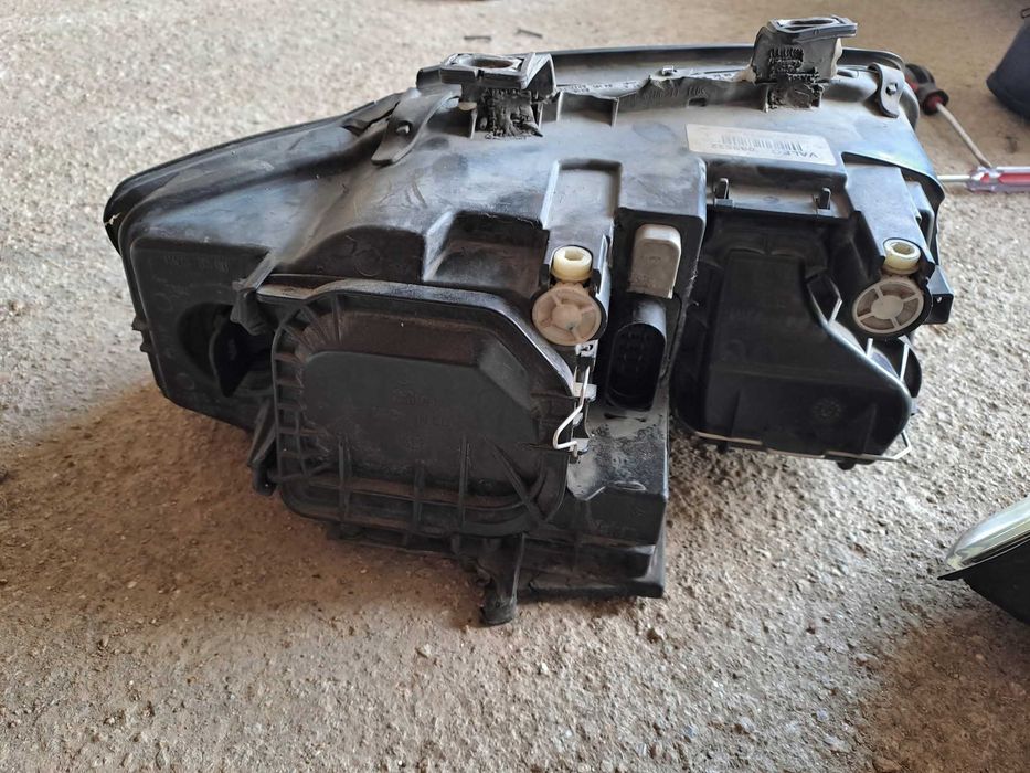 Ксенонови фарове