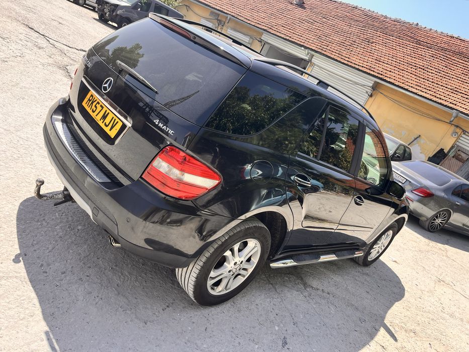 Степенки Mercedes ML W164 / Прагове