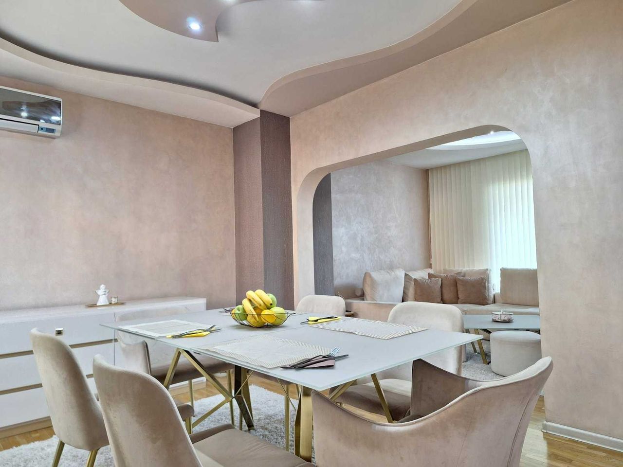 Продава се Тристаен апартамент в Пловдив, Гагарин - 102 кв.м за 1657 €/кв.м - Снимка #1