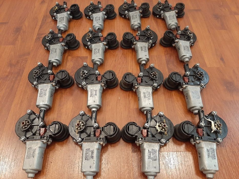 Продам моторчик стеклоподъемника Toyota Camry 30 - Lexus ES 300