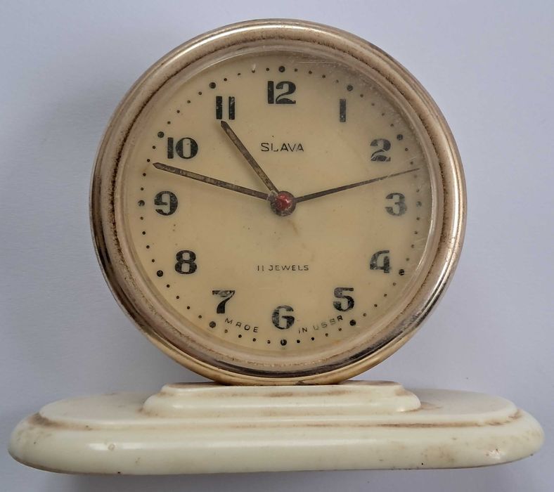 Ceasuri de masa ( Rusia, Germania)