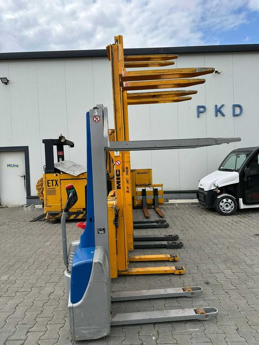 Transpaleti electric Jungheinrich