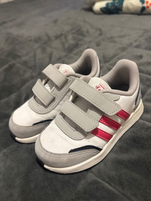 Детски обувки/маратонки (2 чифта)