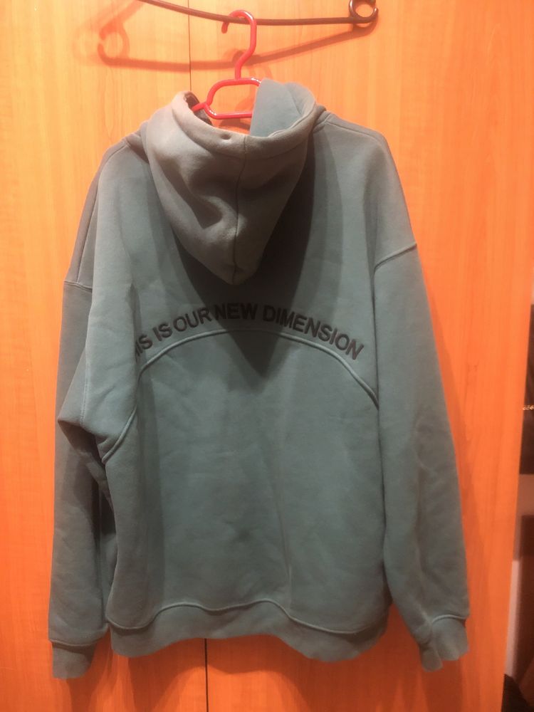 Hanorac Bershka marimea L