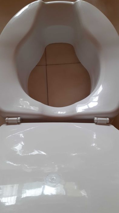 настройка за тоалетна чиния 10 см