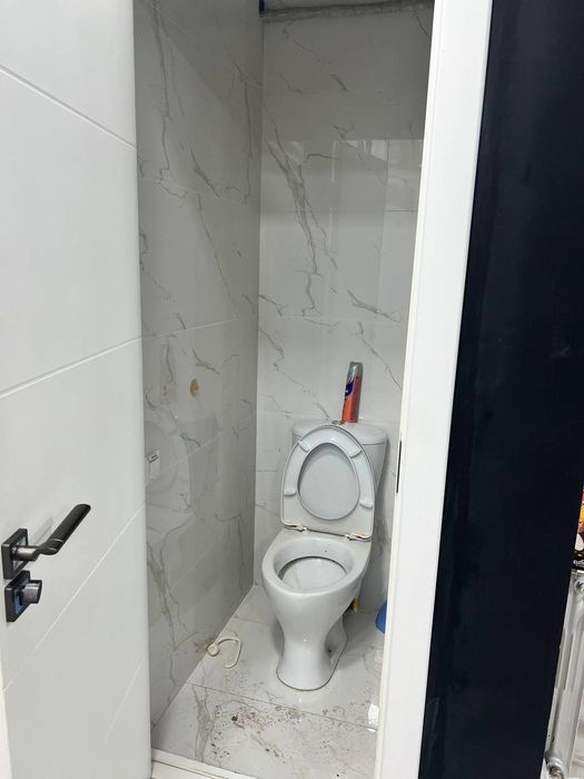 Свою сдаю под офис