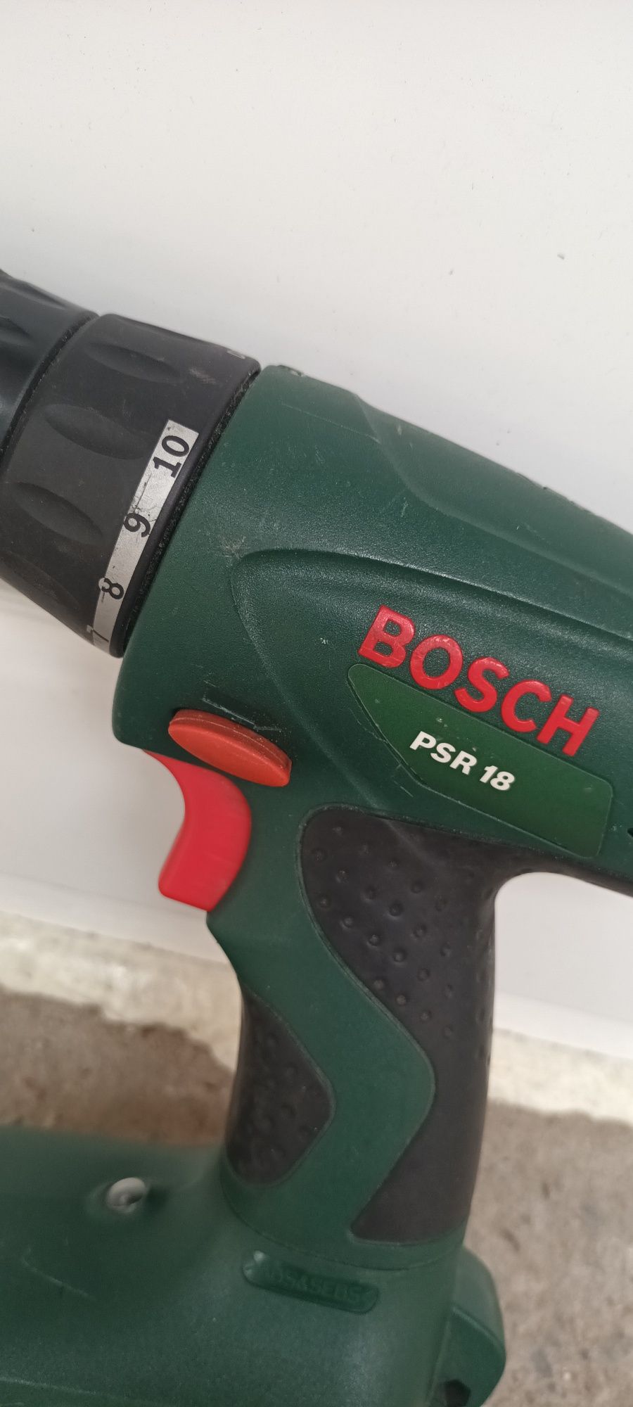 Акумулаторен  винтоверт   BOSCH    18V