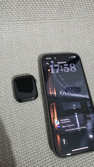 Apple watch 4 44 mm vine cu cutia originala si accesorii