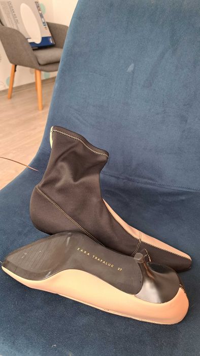 Ghetute Zara stil șosetă mărirea 37 aproape noi