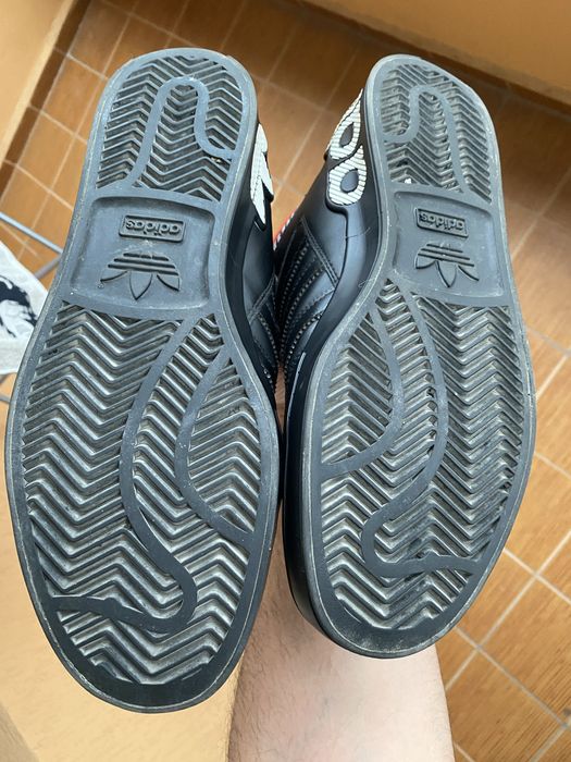 Мъжки високи спортни обувки / кецове ADIDAS HARD COURT Черно