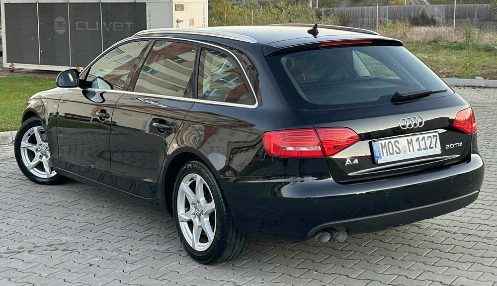 Audi A4 2010 S-line 2.0 Diesel 143CP