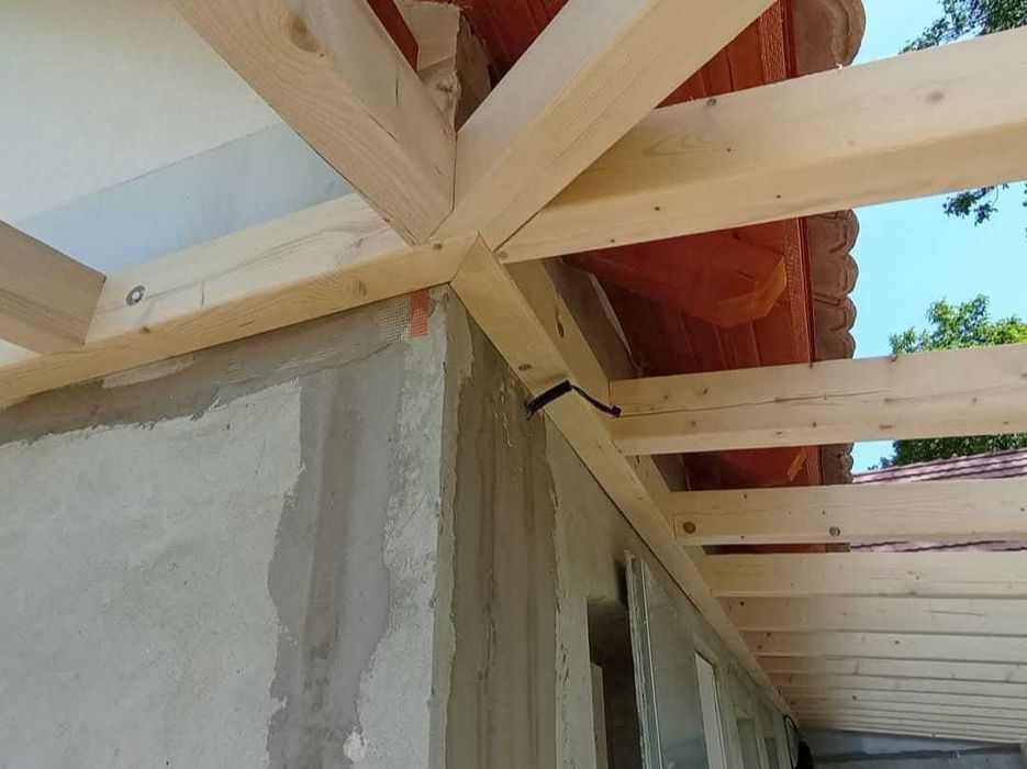 Acoperisuri perfecte executam invelitori mansardari tiglă metalică