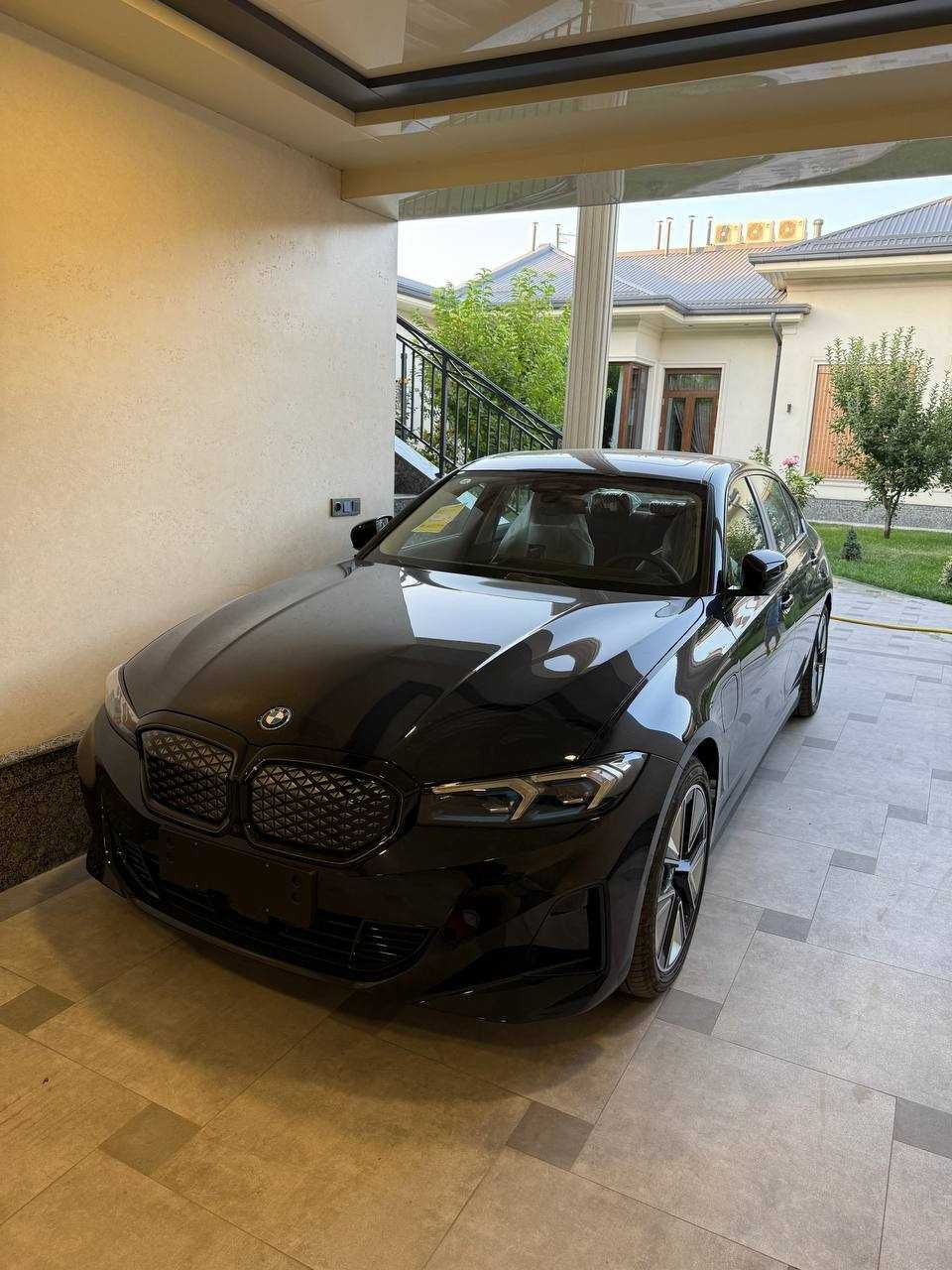 Новый BMW i3 eDrive 40L Night Sport (Готова к Нотариусу!)