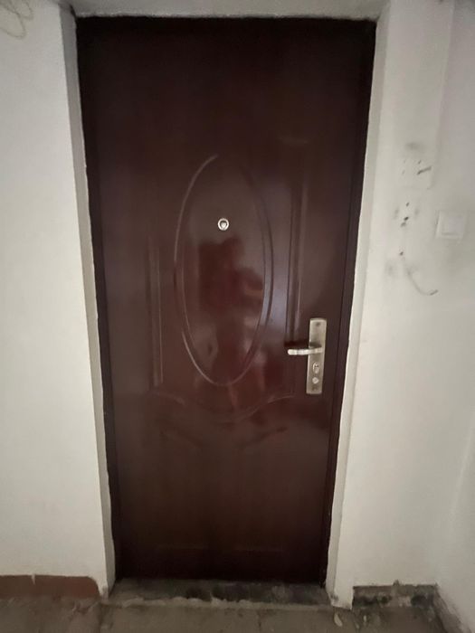 Uși pentru diferite nevoi – securitate, interior și design modern