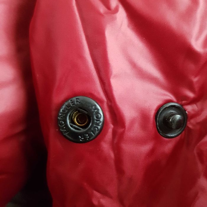 Geaca M o n c l e r  dama - cu puf de gasca si blana naturala ! S/M