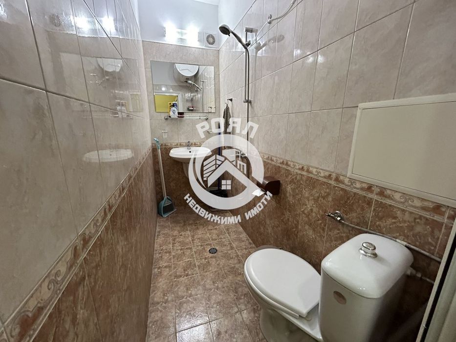 Продава се Двустаен апартамент в Пловдив, Съдийски - 53 кв.м за 1982 €/кв.м - Снимка #8