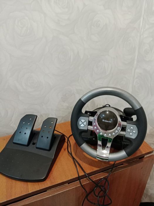 Продам игровой руль