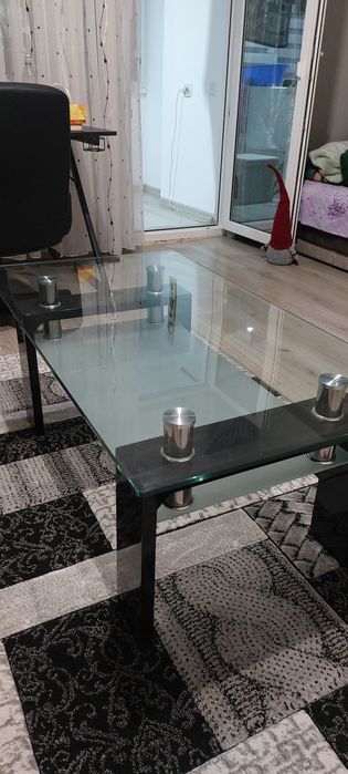 Vând masă sticla