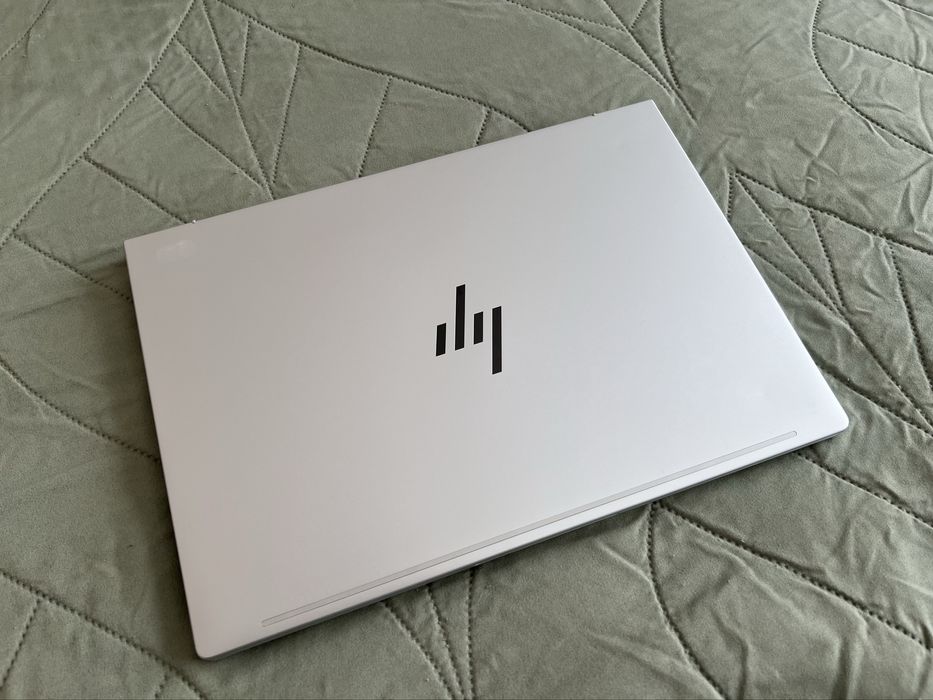 HP EliteBook 640 G11 32/256GB Гаранция!