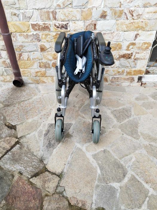 Инвалидна количка електрическа