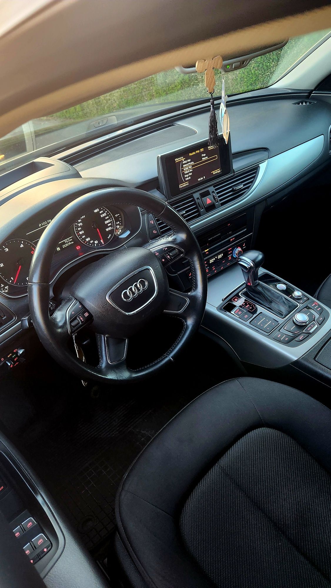 AUDI A6 2014 190 cp