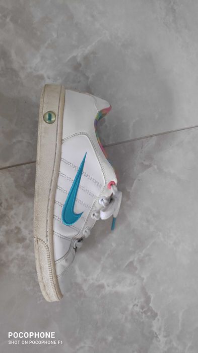 Маратонки Nike 38.5номер