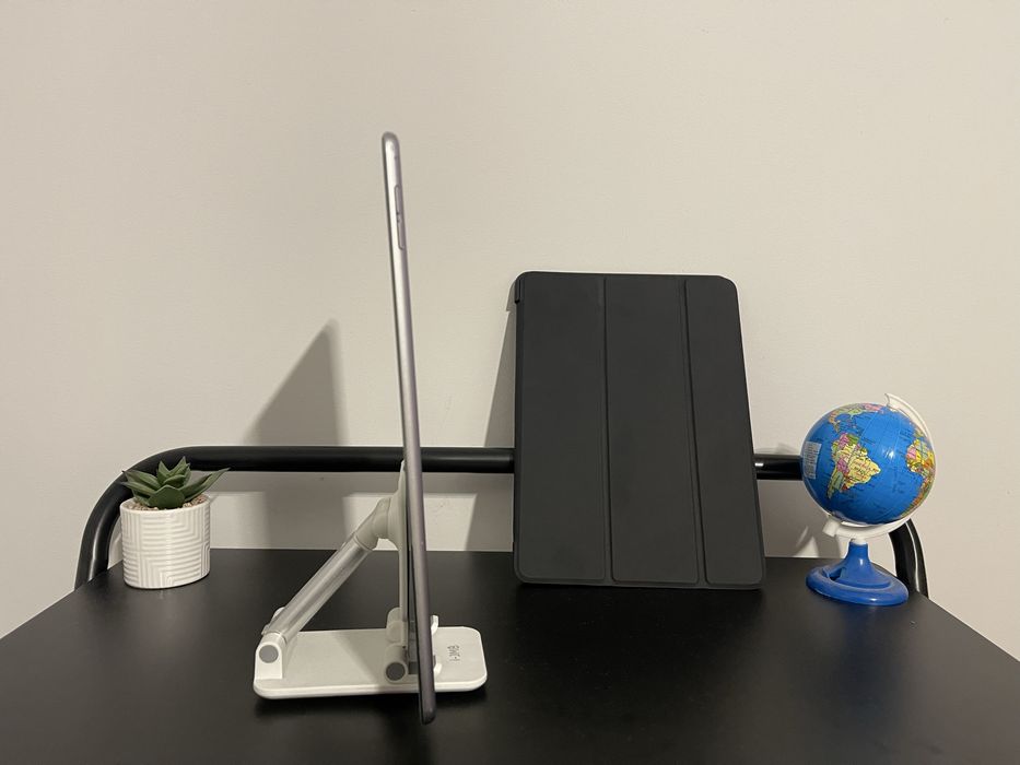 iPad Air 2, 64GB, stare excelenta, SmartCase cadou