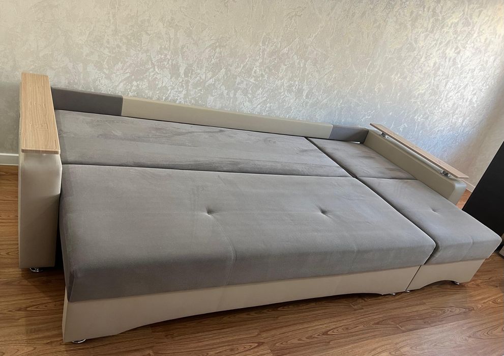 Продам диван в отличном состоянии
