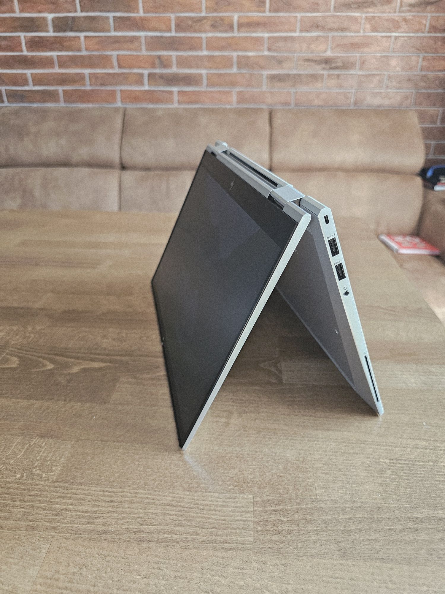 Лаптоп 2 в 1 HP EliteBook x360 830 G7 13.3"