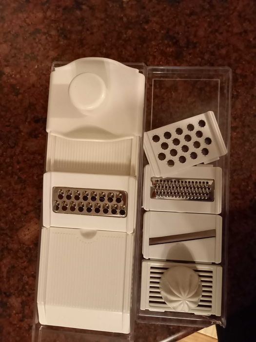 Razatoare feliat legume si fructe Mini Wonder noua