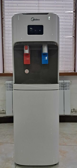 Кулер для воды Midea MK-35E