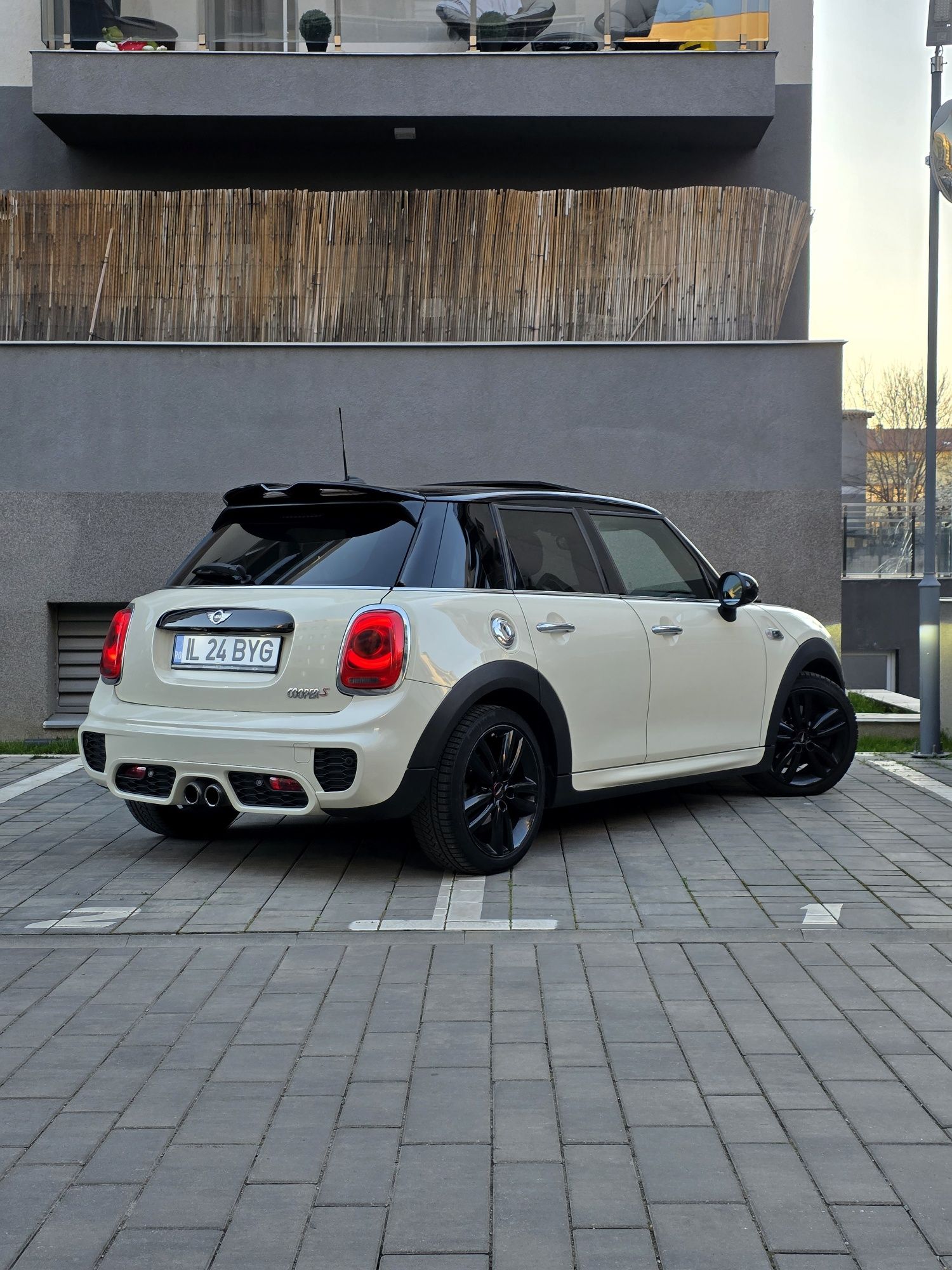 Mini Cooper S | 2017 | John Cooper Works