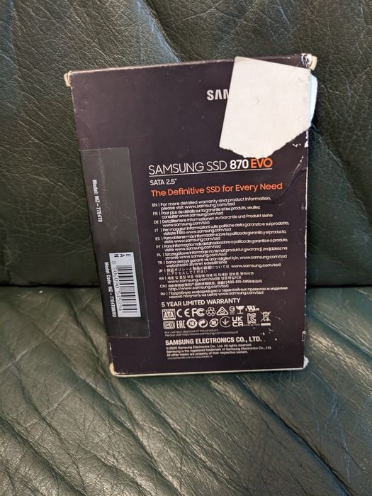 SSD Samsung 870 EVO 4TB SATA-III 2.5, 560MB/S -  viteza excelenta, nou