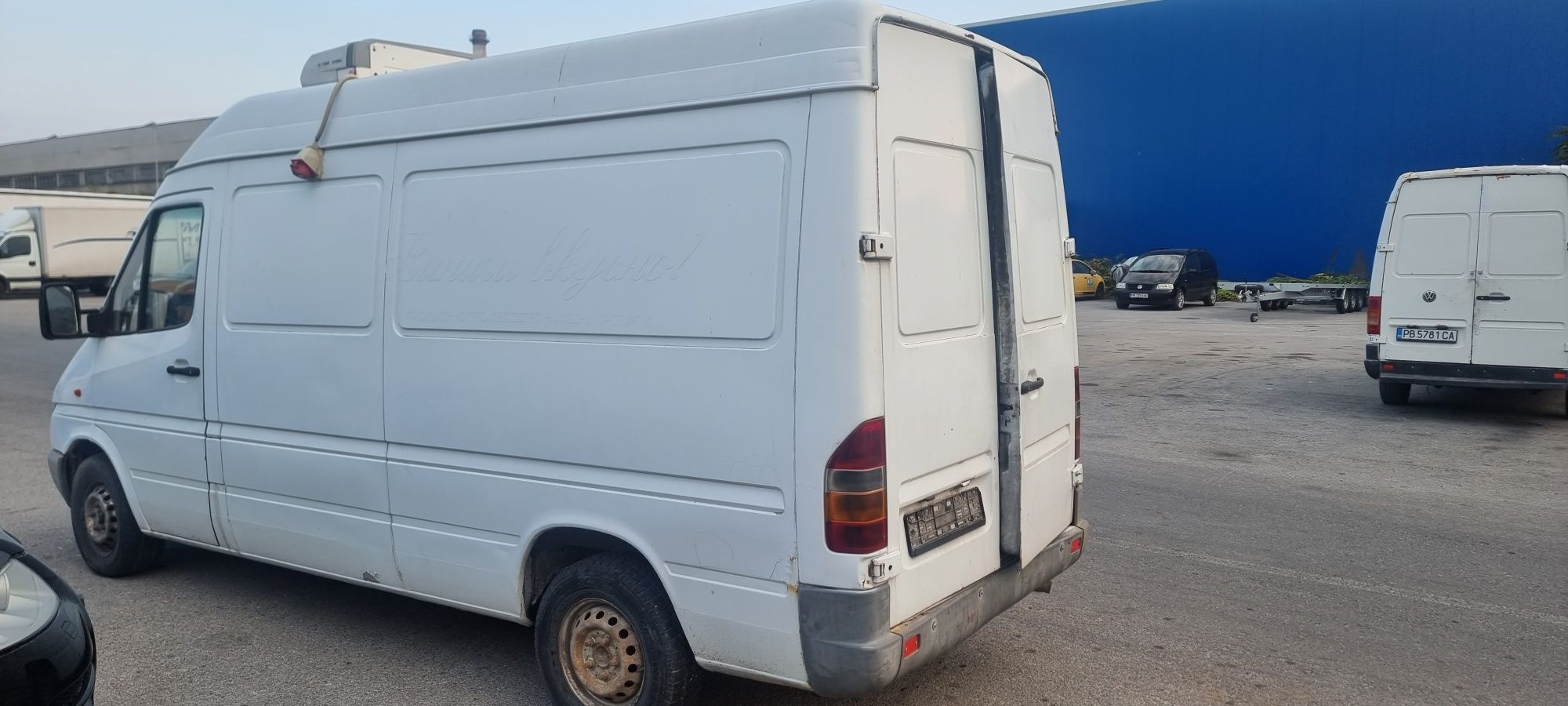 На части Mercedes Sprinter 311 CDI 2.2 цди Спринтер Хладилен