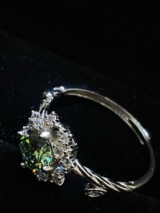 Елегантен Сребърен Пръстен - Тюркоазен Лабораторен Диамант