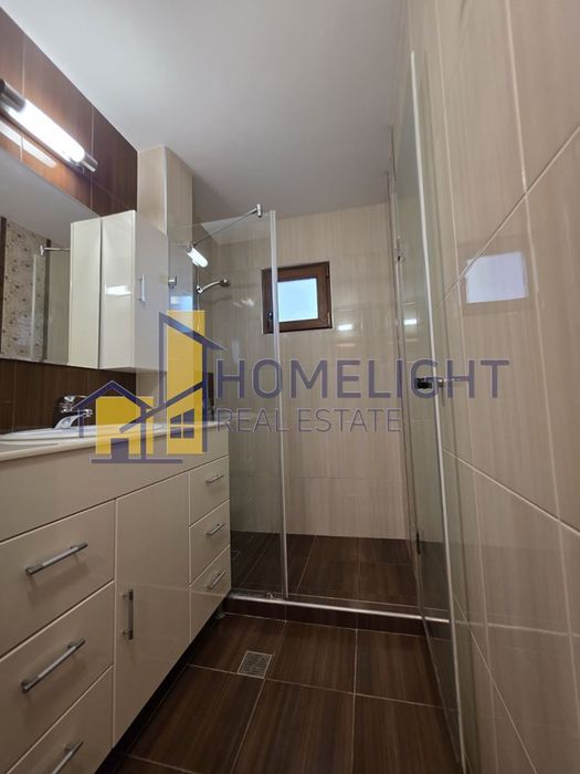 Тристаен апартамент в кв. Полигона