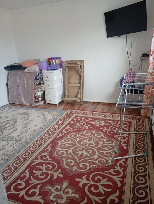 2болмели жер уй сатылады туалет ванна бар уйде аулада гараж бар