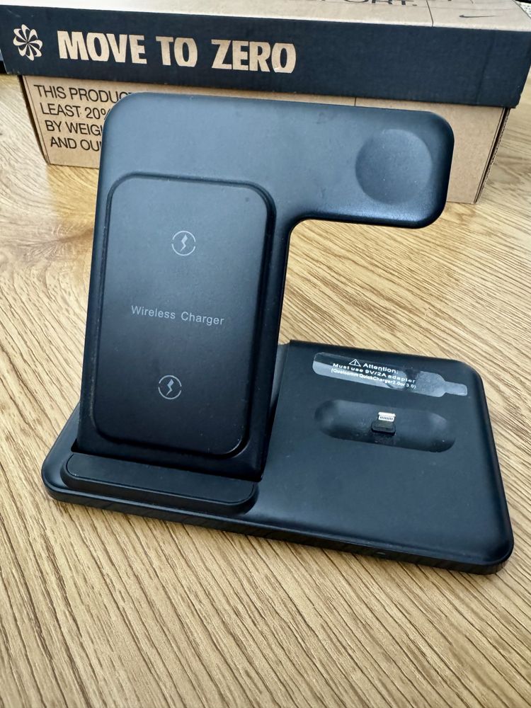 3 в 1 зарядно устройство за apple