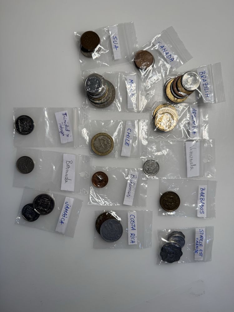 Colecție de 500+ monede vechi din toată lumea