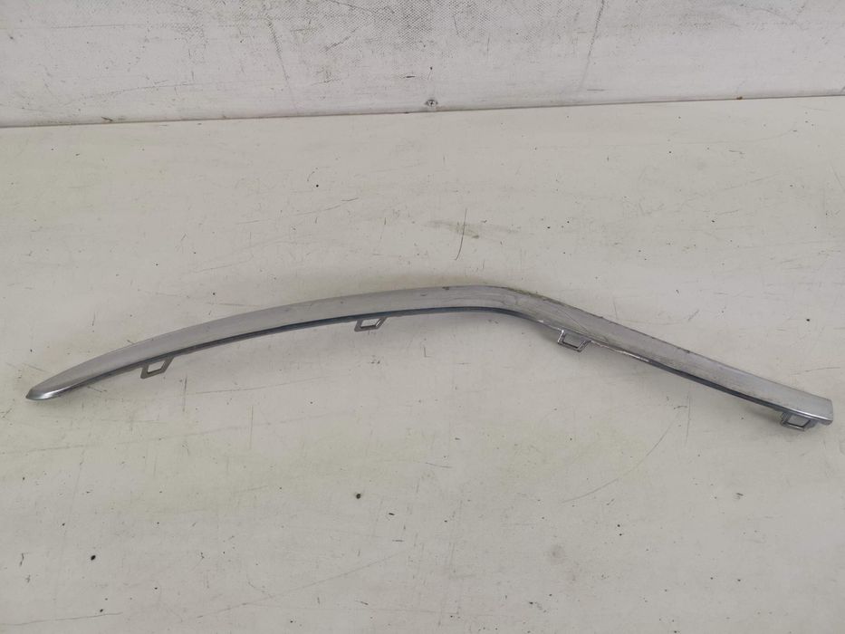 Хромиран орнамент за предна броня ляво Мерцедес-Бенц ГЛС-Клас / Merced