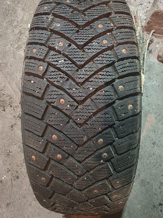 Продам зимние шины