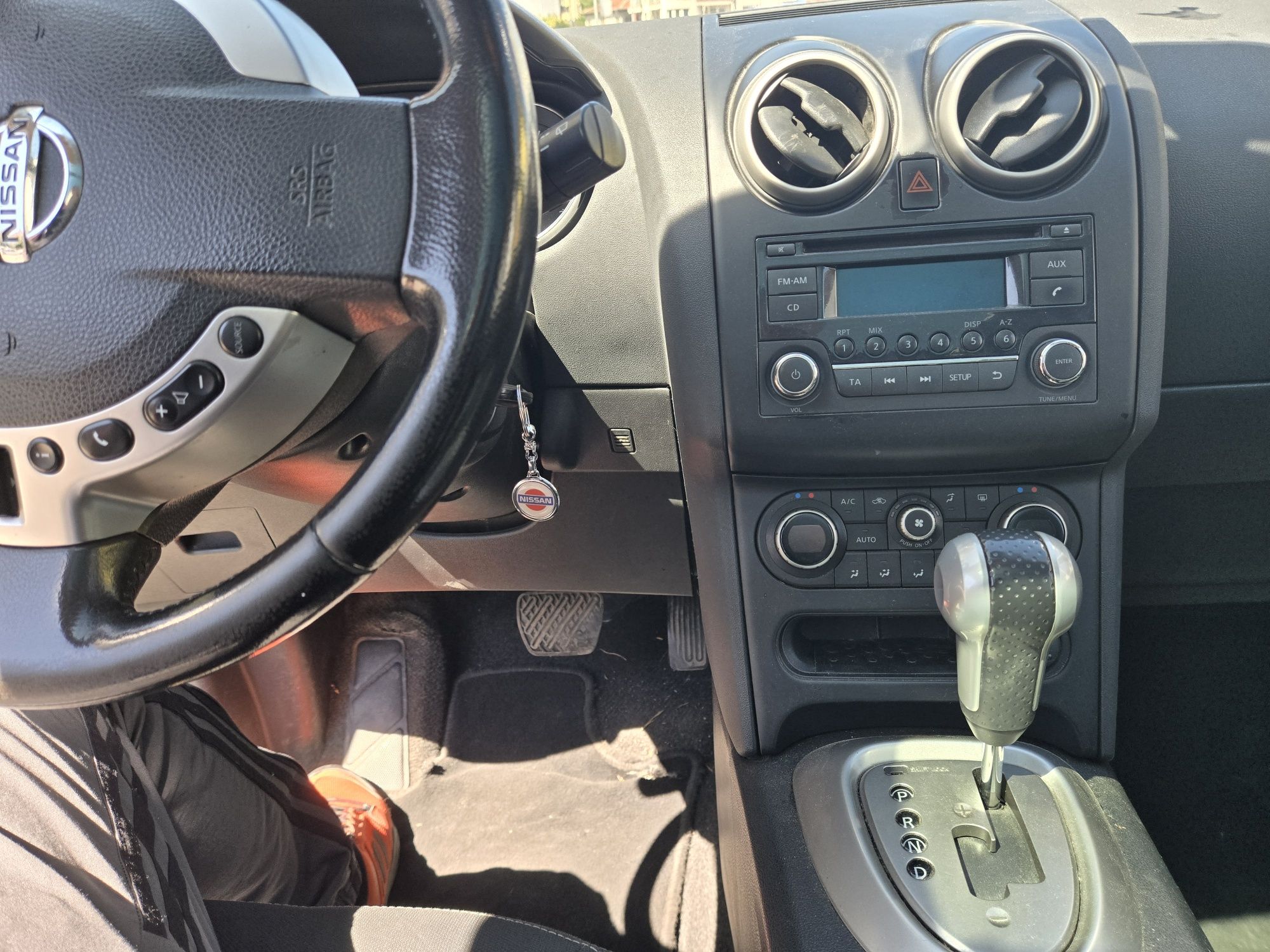 Продавам отличен автомобил Nissan Qashqai