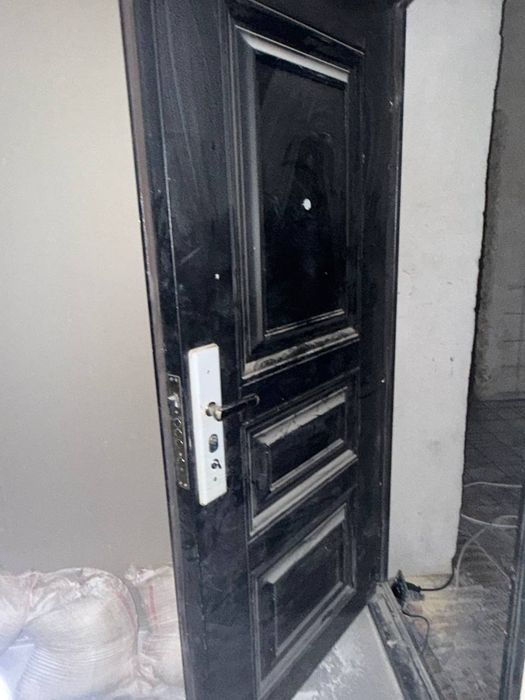 Входное двери Б/U