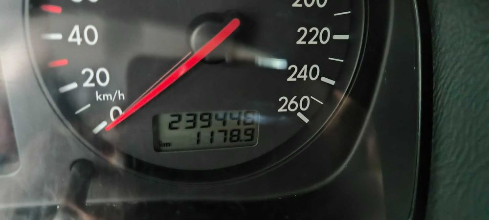 Volkswagen Golf 4 (2001)