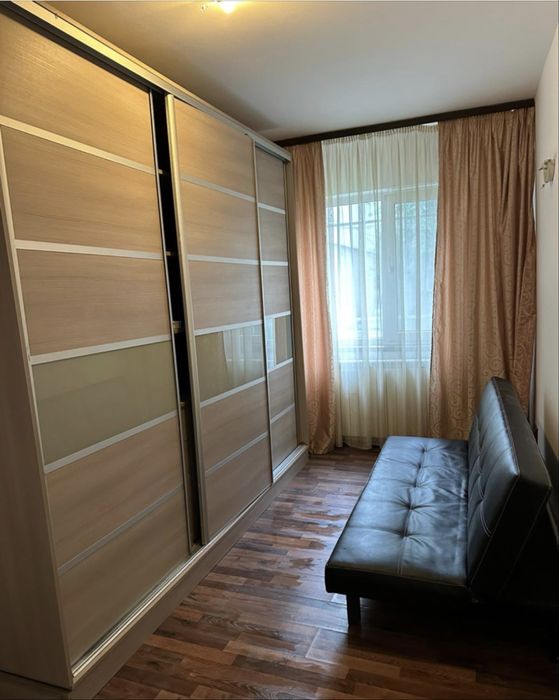 Inchiriez apartament  complet mobilat si utilat