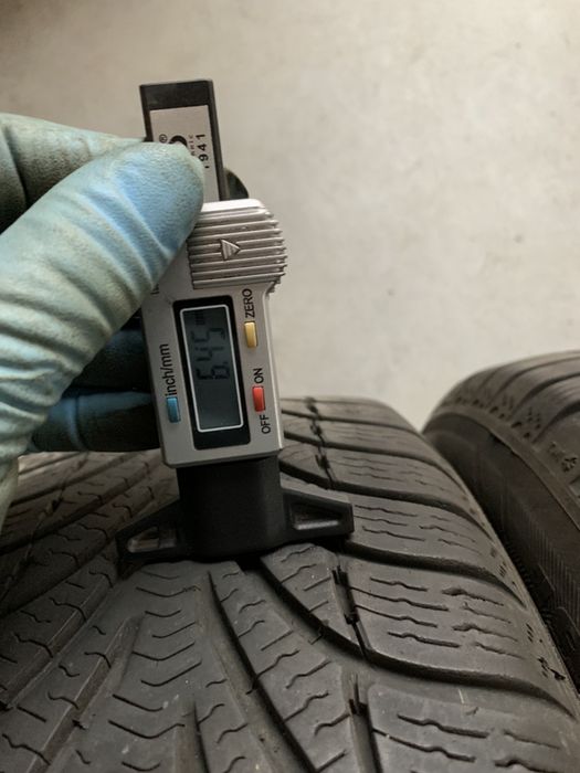 Set 4anv M+S 195/65/15BFGoodrich pe janta