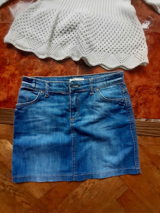 Fustă și pulocer mărime XS