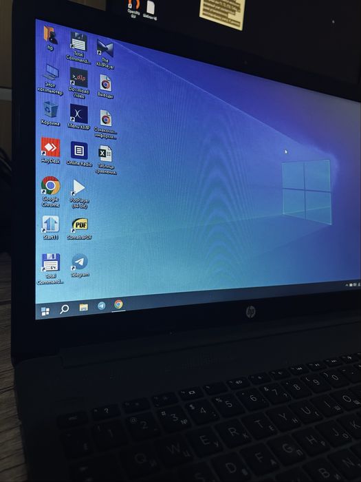 HP 250 G7 Notebook PC