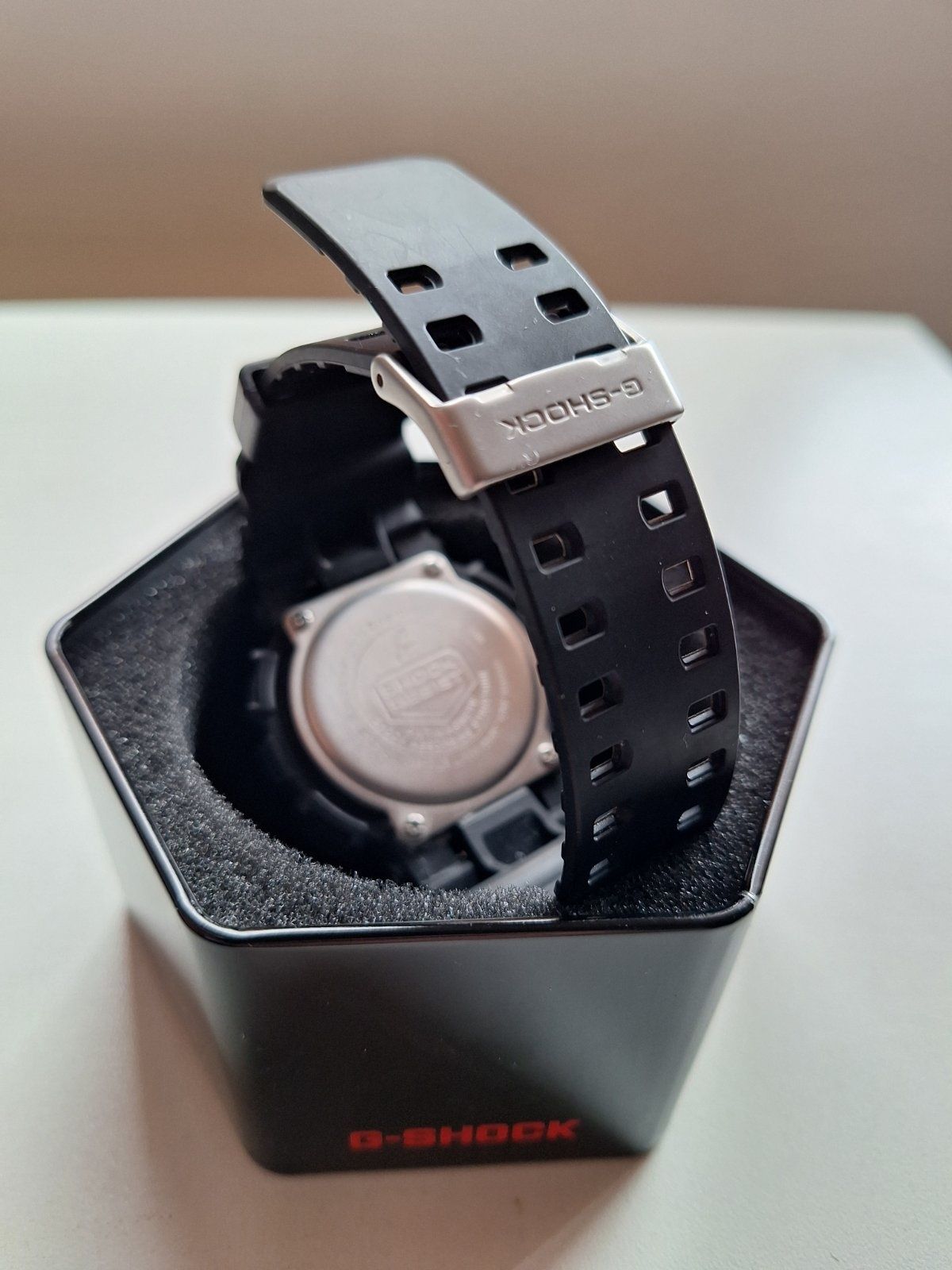 Часовник Casio G-SHOCK