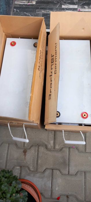 Invertor Breckner 3,2 kw si acumulatori cu gel  12 V /200A super preț